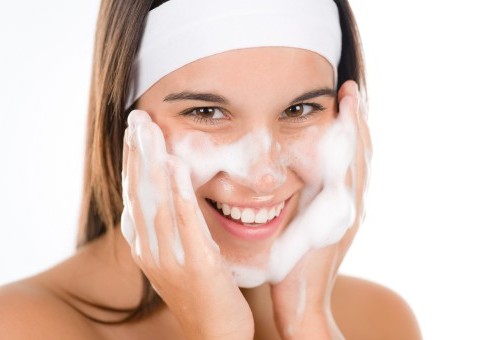 5 błędów, które popełniasz myjąc twarz